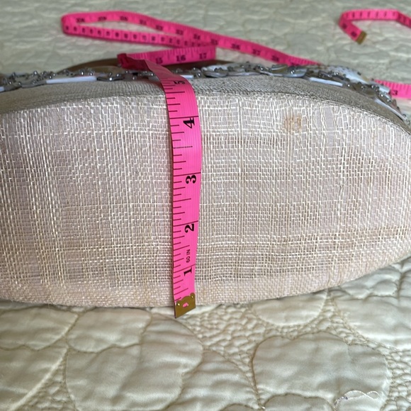 Beach Seashell Sachet Handbag Wooden Handles - Picture 12 of 14